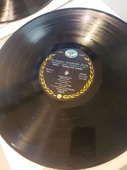 In The Spirit of Aloha Hawaii Melodies from Paradise LP (5 Vinyl Box Set) NM