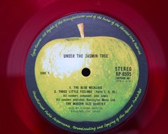 ORIGINAL ALAN ALDRIDGE ART COVER 1969 RED VINYL JT LP THE BEATLES‘ APPLE RECORDS