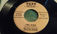 The FOUR SOUNDS doowop original TUFF Label #2222 45 THE RING b/w PETER’S GUN VG+