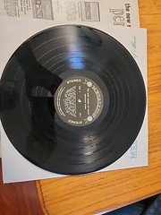 Percussive Stereo Vinyl 33