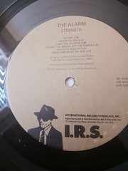 THE ALARM – STRENGTH – 1983 I.R.S. RECORDS VINYL ALBUM – (WORN/VG)