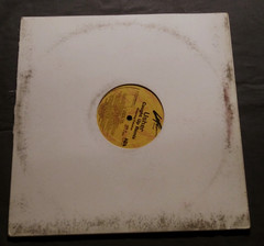 Usher – Caught Up 12″ Single Original 2004 Instrumental Acapella Hip Hop R&B
