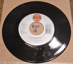 Tyler Collins: It Doesn’t Matter / Yesterday’s Song – VG+ | 1992 Funk/Soul 45
