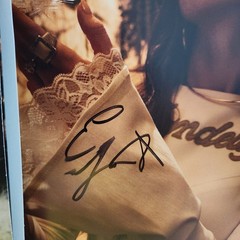 Ella Langley Dandelion Honey Bee Yellow Signed Vinyl Insert LP Limited Edition