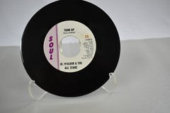 JR. WALKER & THE ALL STARS TUNE UP/DO THE BOOMERANG SOUL 35012 HEAR IT
