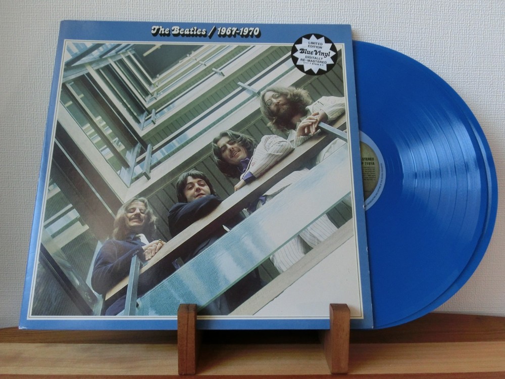 The Beatles 1967-1970 UK Blue Vinyl 2LP Apple PCSPP7181 EX/EX w/Insert