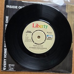 CLASSIX NOUVEAUX Inside Outside UK IMPORT 45 7″ Vinyl Record NEW WAVE SYNTH POP