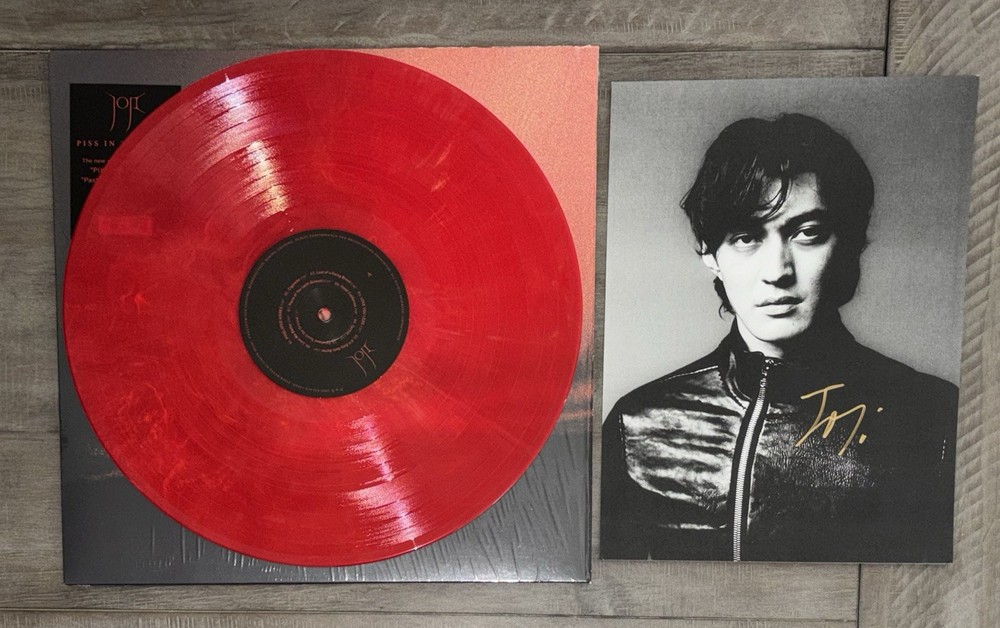 Joji ‚Piss In The Wind‘ Ruby White Mist Vinyl w/ Limited Signed Artcard