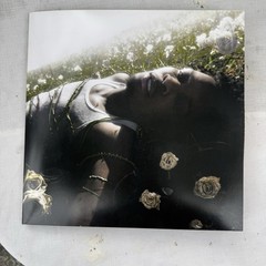 d4vd WITHERED 12″ Vinyl White/Black/Gray Pop Record With signed paper