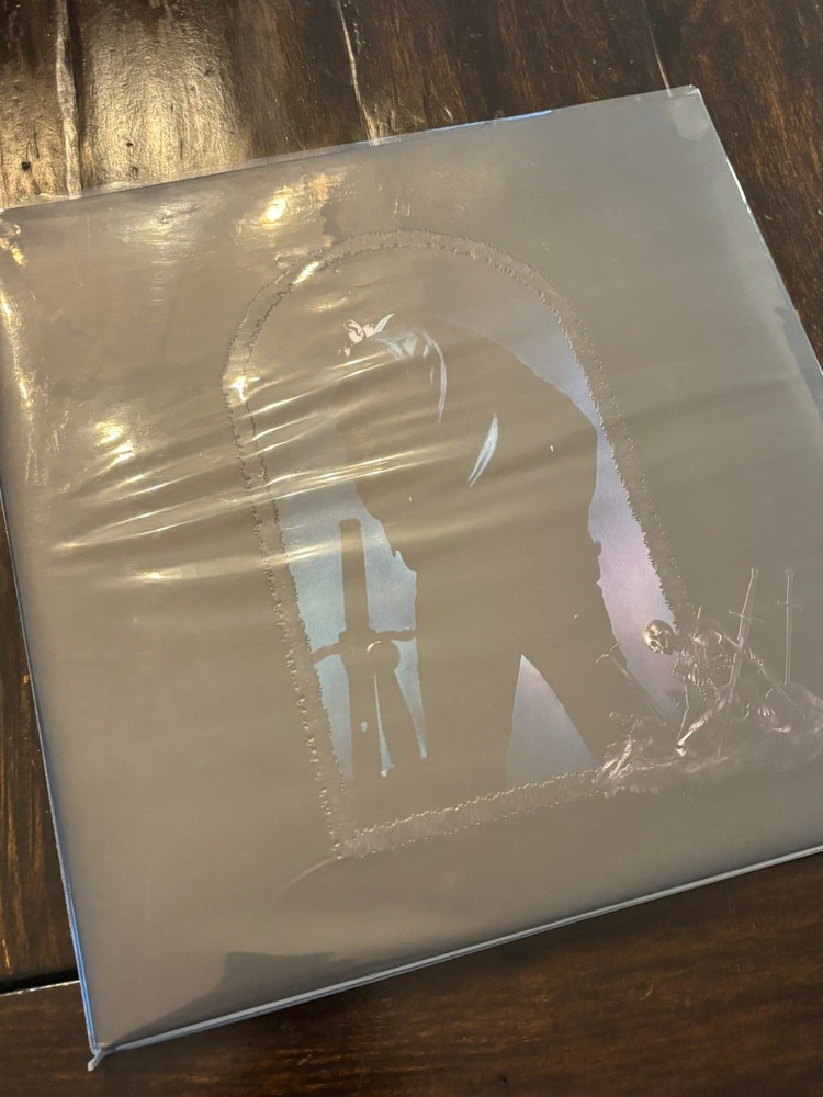 Hollywood’s Bleeding by Post Malone (Record, 2020) Vinyl Sleeved PINK 🔥🔥