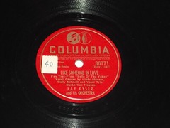 KAY KYSER-Ac-Cent-Tchu-Ate The Positive (1945) COLUMBIA 10″ Shellac Single