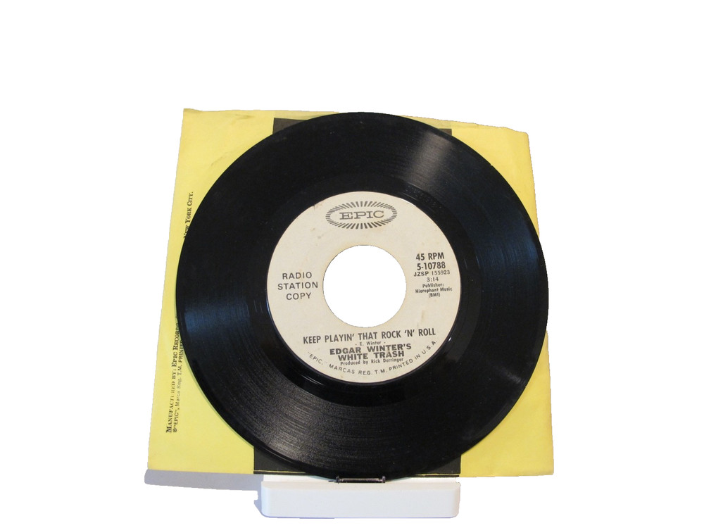 45 RECORD – EDGAR WINTER – KEEP PLAYIN THAT ROCK N ROLL