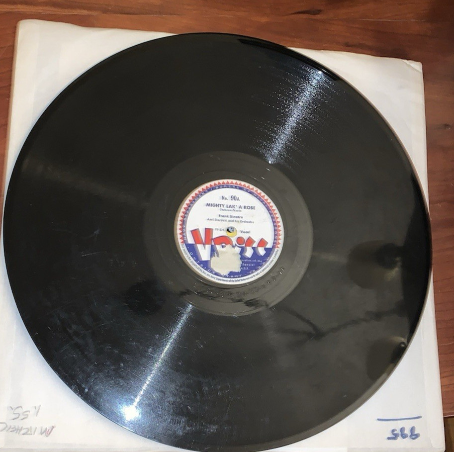 Huge Frank Sinatra WWII V-Disc Lot (3) Mighty Lak‘ A Rose That Old Black Magic