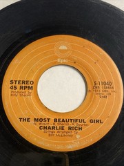 Charlie Rich – The Most Beautiful Girl /I Feel Like Going Home 45RPM Epic 1973