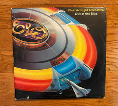 Electric Light Orchestra – Out of the Blue 2-LP Jet Records 1977 Press w/ Poster