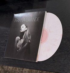 ARIANA GRANDE – Eternal Sunshine Tour Exclusive – YOURS TRULY Pink & Cream Vinyl
