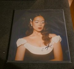 Laufey – Signed Jacket – Bewitched The Goddess Edition Blue Vinyl 2xLP