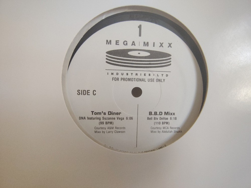 V/A – „MEGA-MIXX 1“ / DISC 2 ONLY! / DNA f/ SUZANNE VEGA ~ BELL BIV DEVOE etc 90