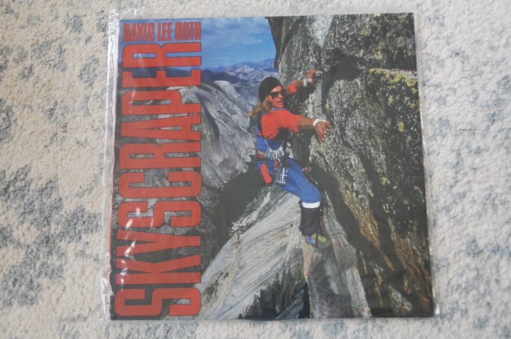 David Lee Roth, Skyscraper, Warner Bros. 25671-1, VG cover, M- LP