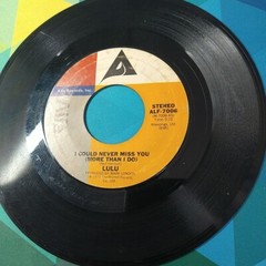 LULU 7″ 45 RPM „I Could Never Miss You“ & „Dance to the Feeling“ Vinyl Record