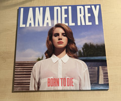 Lana Del Rey Born to Die 12″ Black Vinyl LP Pop Interscope Cardboard Sleeve