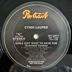 ROCK – CYNDI LAUPER – GIRLS JUST WANT TO HAVE FUN – PORTRAIT RECORDS OG PROMO