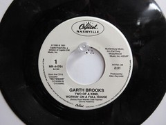 💥GARTH BROOKS HIT 45+PICTURE [THE DANCE/2 OF A KIND WORKIN ON A FULL] 1990 !💥