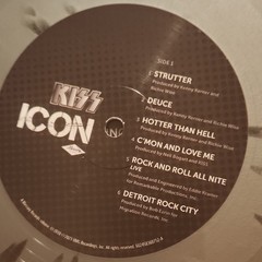 KISS – Icon (2023) LP 12″ Gray/Black Splatter Colored Vinyl Mercury