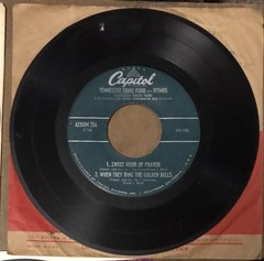 (5pc Lot) CAPITOL EXTENDED PLAY E.P. EP VINYL 45 RPM RECORDS with OG VTG Sleeves