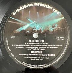 GENESIS Seconds Out DOUBLE LP Gatefold Sleeve + Inners 33rpm 1977 12″ UK VG+/VG+