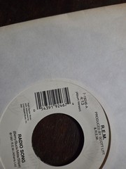 R.E.M. – Losing My Religion First US Pressing 1991 7″ Vinyl w/ Singles BUNDLE NM