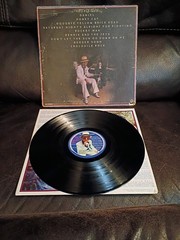Elton John Greatest Hits Vinyl LP Record Album 1974 Color Inner Sleeve w/ Lyrics