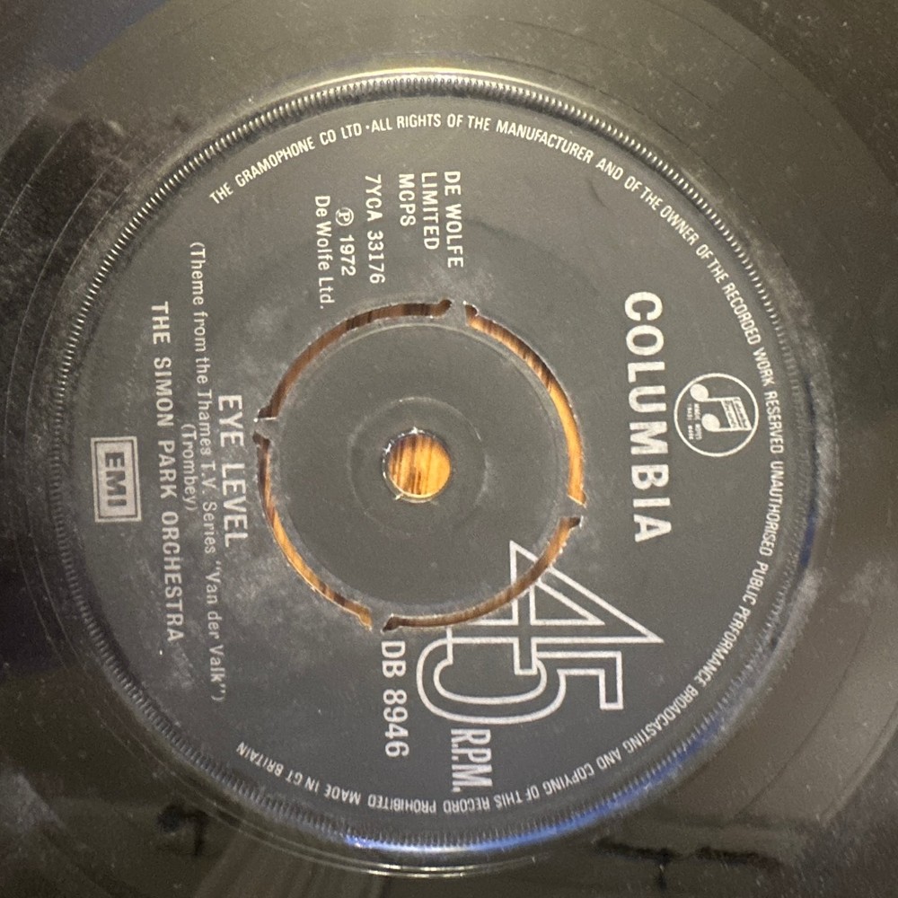 Simon Park Orchestra – Eye Level 7″ Single 1972 Columbia TV Theme 45 RPM