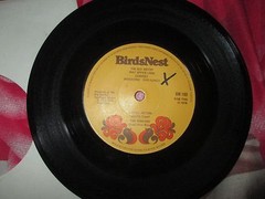 The Warlord ‎– The Ultimate Warlord Label: BirdsNest BN 106 UK 7inch 45 Single