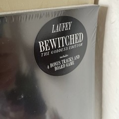 IN HAND Laufey – Bewitched Goddess Edition Navy Double Vinyl *SIGNED PRINT*