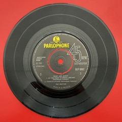 The Beatles 1963 U.K. EP Twist and Shout Parlophone GEP 8882-Sleeve NM Record NM