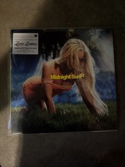 Zara Larsson – Midnight Sun Urban Outfitters Dolphin Splash Aqua Vinyl LP/2500