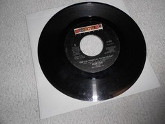 FOUR TOPS AIN’T NO WOMAN/THE GOOD LORD KNOWS 1973 45 RPM record EUC