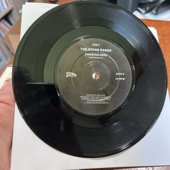 THE STONE ROSES She bangs the drums SILVERTONE 7-inch Limited Edition ORE X 6