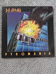 DEF LEPPARD Pyromania MASTERDISC 1983 FIRST PRESSING with original sleeve