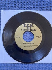 R.E.M 1996 Fan Club Single Only in America b/w I Will Survive #rd 7″ 45