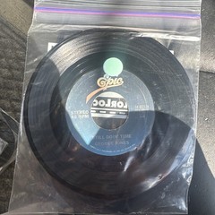 45 RPM Single—- GEORGE JONES: STILL DOIN‘ TIME + GOOD ONES AND BAD ONES