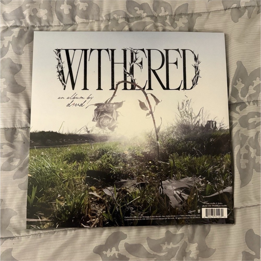 Rare d4vd Withered 12″ LP Colored Vinyl /Black Splatter disc W SIGNED POSTER