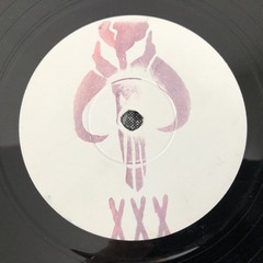 B_Key Feat DJ.E – Default / Battlecry (10″) XXX ‎– XXX 007 [2001 DRUM AND BASS]