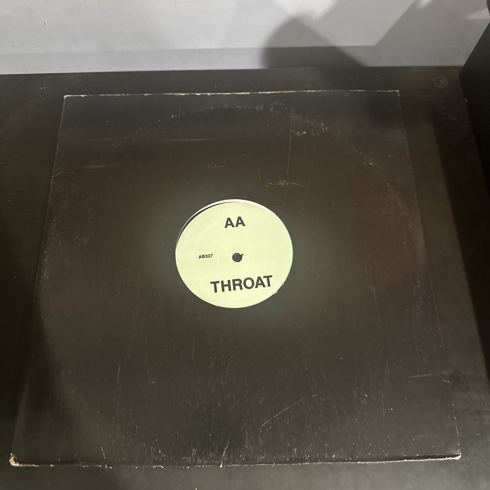 Unknown Artist – Throat 12”