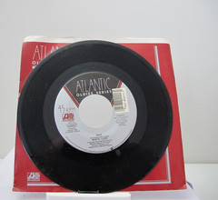 45 RECORD – WHITE LION – WAIT