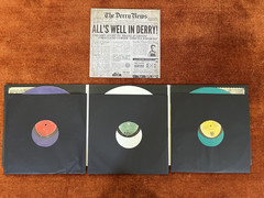 Stephen King’s IT Waxwork Records Pennywise Purple Green White 2020
