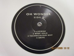 OH WONDER Self titled SIGNED WHITE 2XLP Used! 2015 Caroline Island DAMAGED COVER