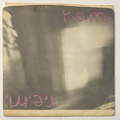 R.E.M. – Radio Free Europe / Sitting Still – 7″ 45RPM Hib-Tone HT 0001