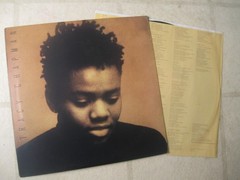 TRACY CHAPMAN 1988 „SELF-TITLED“ MINTY FRESH DEBUT LP ‚fast car‘ w/PRINTED INNER